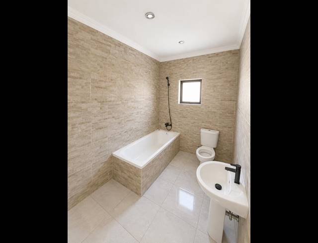 3 BEDROOM PROPERTY TO RENT IN LINMEYER